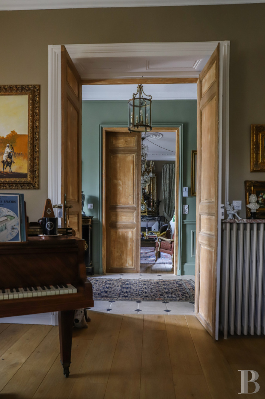 Dans l’Yonne, au sud d’Auxerre, un manoir du 19e siècle à l’orée d’un village - photo  n°11